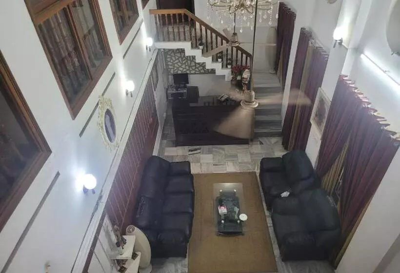 Hôtel Bharatham Heritage Inn