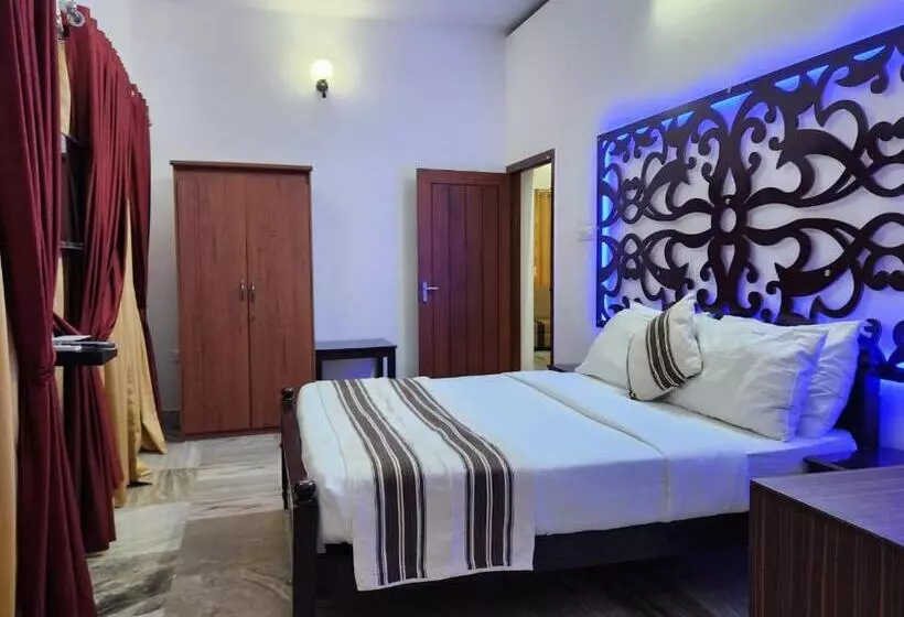 Hôtel Bharatham Heritage Inn