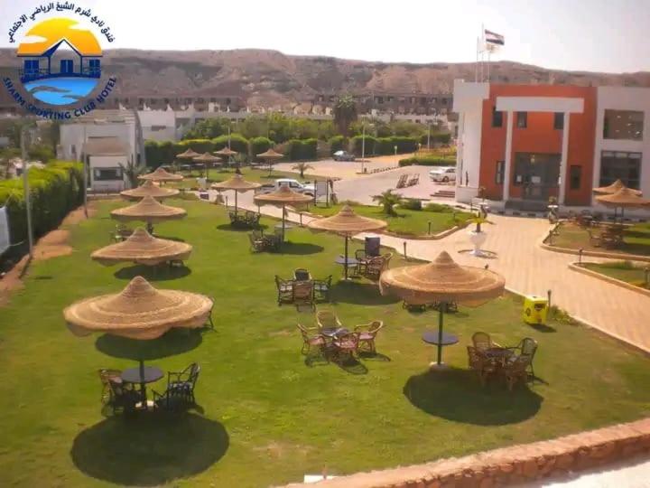 هتل Club Marine Residence