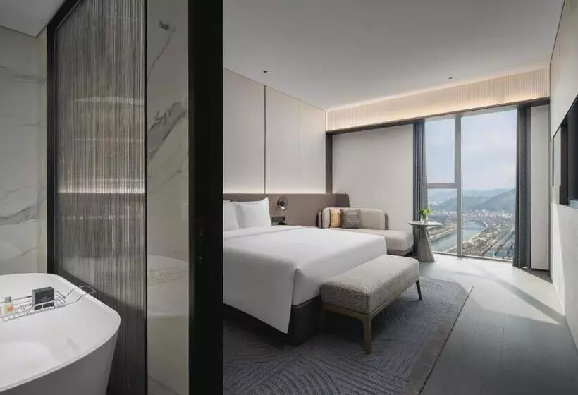 Hotelli Crowne Plaza Shangluo By Ihg