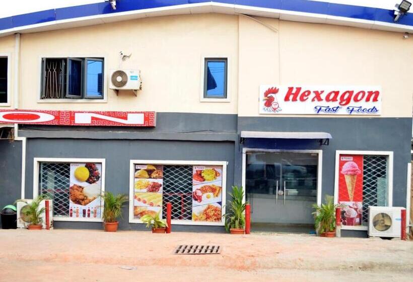 هتل Hexagon