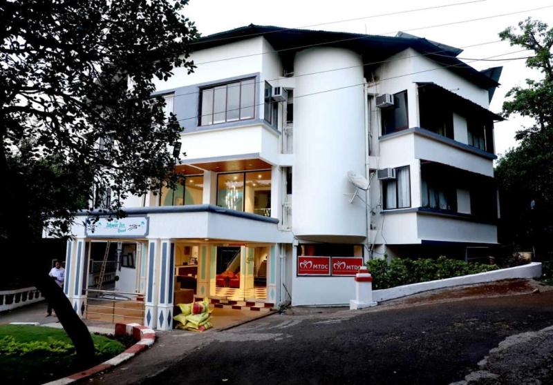 Hotel Ishwar Inn By Joy Suites