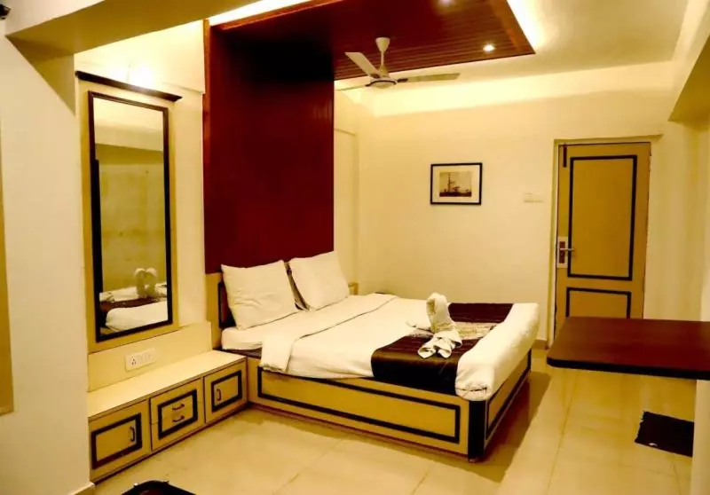 ホテル Ishwar Inn By Joy Suites