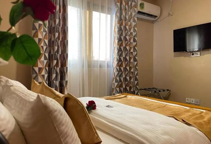 Hotel Jpn Square Douala