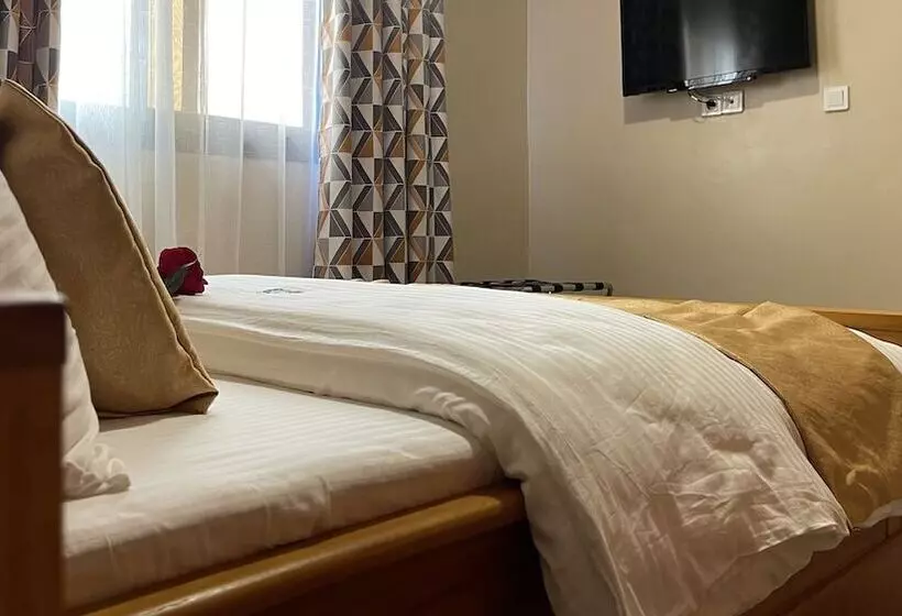Hotel Jpn Square Douala