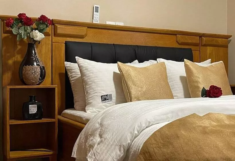 Hotel Jpn Square Douala