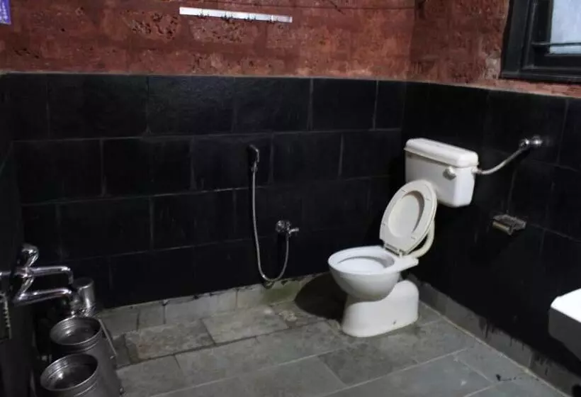 Hotelli Konkan Nest Resort