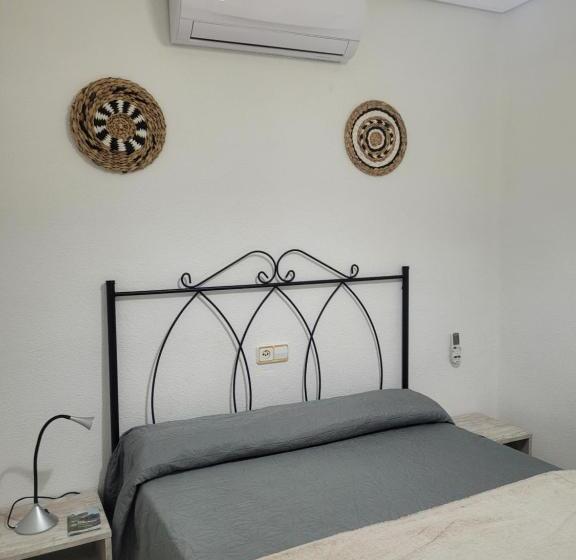 هتل La Llar De Laura 2