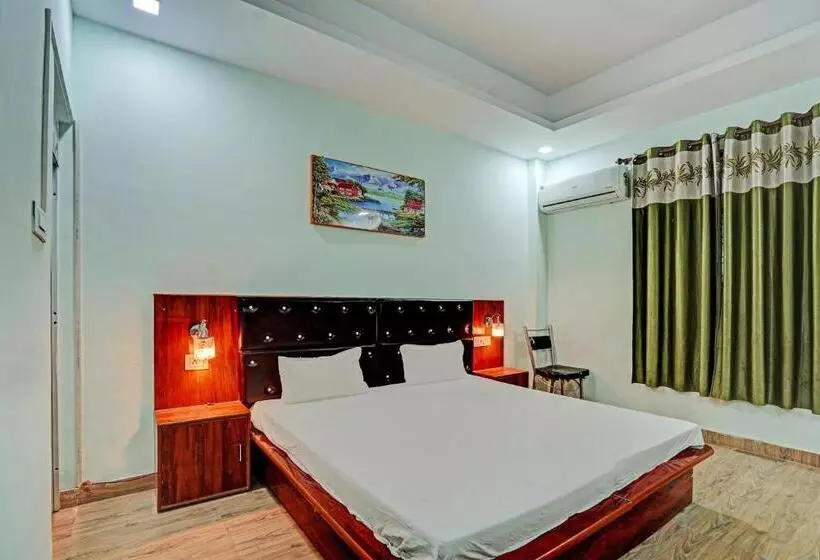 Hotelli Royal Siv Galaxy