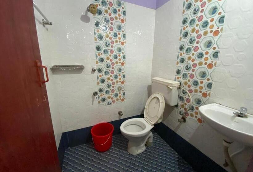 Szálloda Oyo Siva Karthika