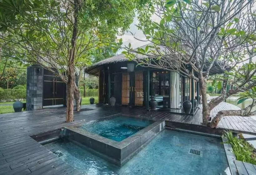 ホテル The Sense Resort Kanchanaburi