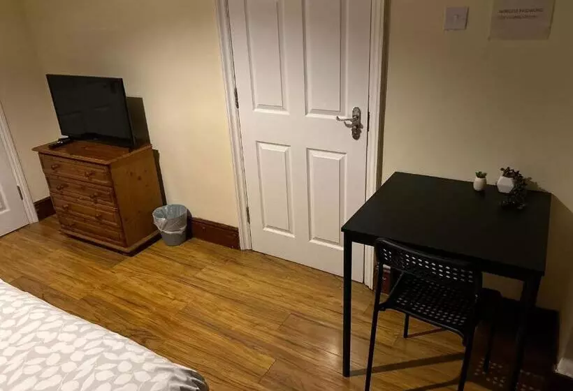 پانسیون 29 Ansell Road