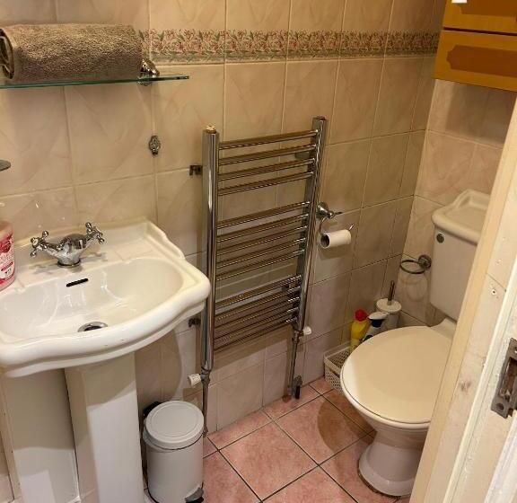 بنسيون 29 Ansell Road