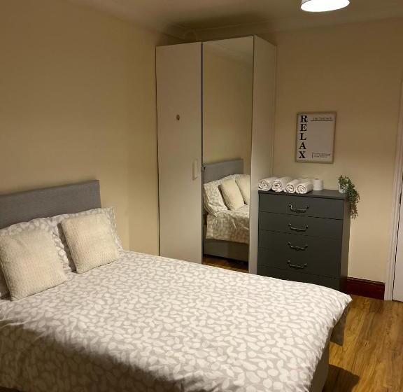 بنسيون 29 Ansell Road