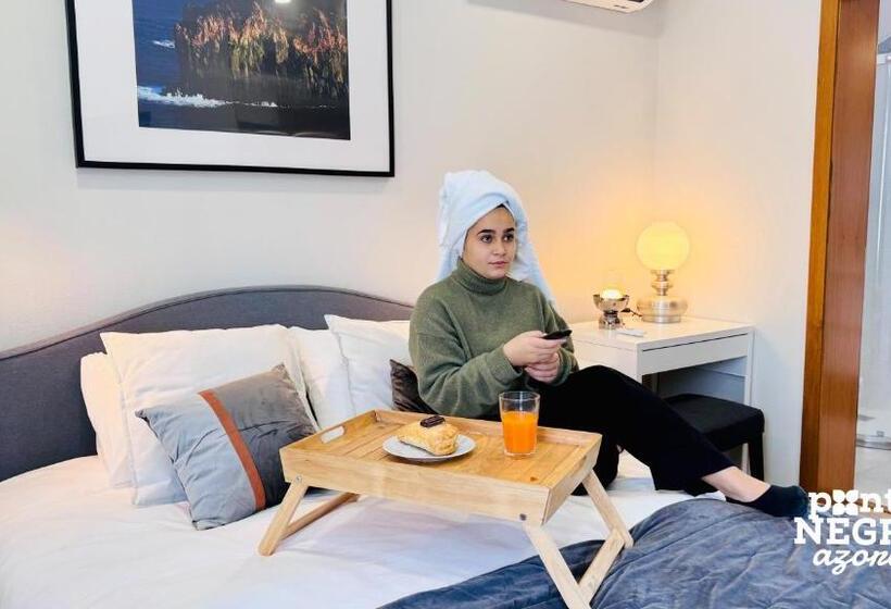 پانسیون Alojamento Quinta São José By Pontanegraazores