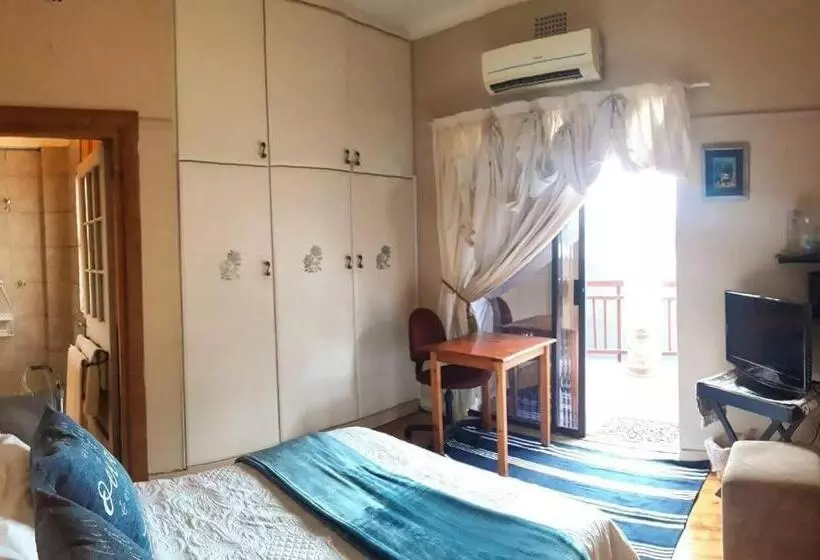 Majatalo Bayview Guest House