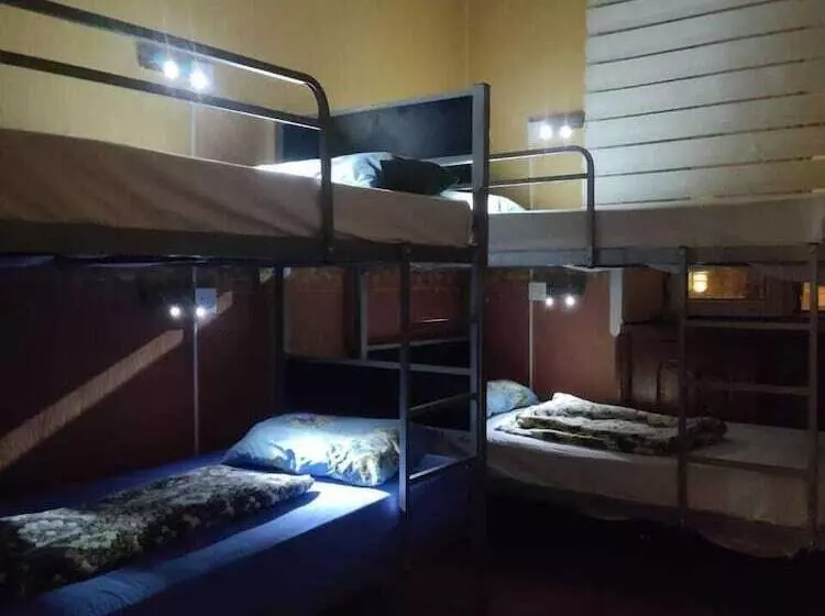 Sw Hostel By Emil