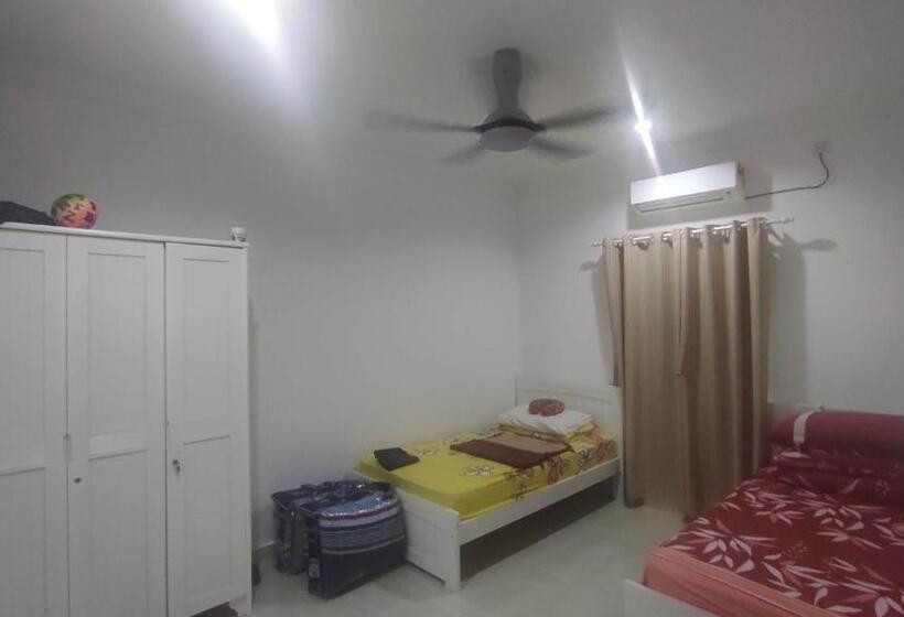 Bed and Breakfast Anugerah Residence Langkawi