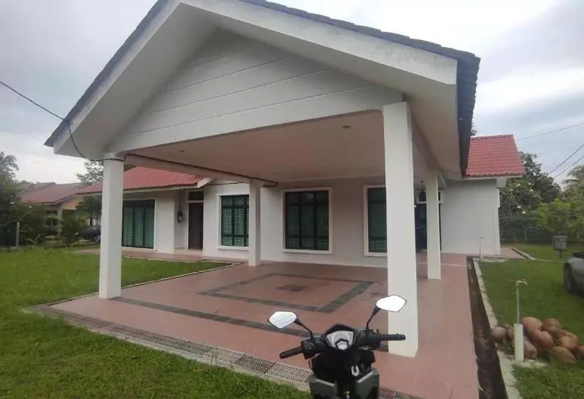 ベッドアンドブレックファースト Anugerah Residence Langkawi