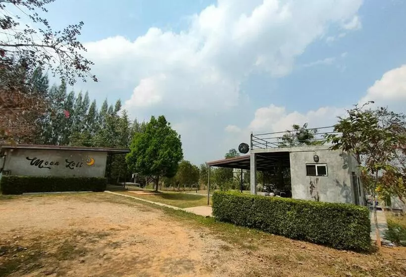 ベッドアンドブレックファースト Moon Loft    บ้านเพื่อน เขาใหญ่ ที่พัก อาหารและเครื่องดื่ม