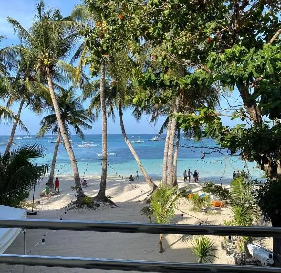 Castle Rock Boracay