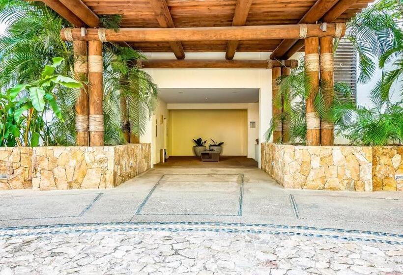 בית מלון כפרי Coastal Veneros Residence