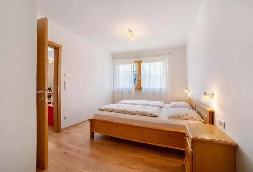 ホテル Fröhlichhof Wohnung Pergola
