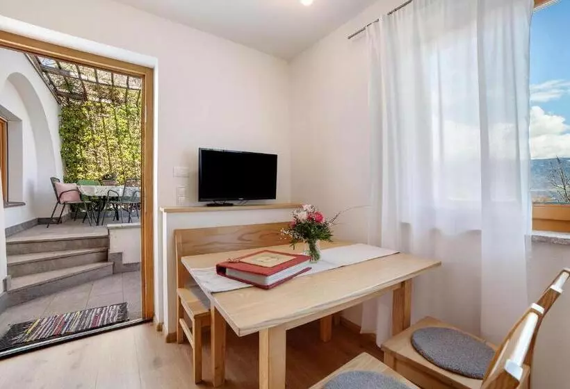 ホテル Fröhlichhof Wohnung Pergola