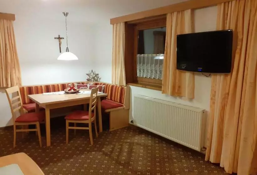 ホテル Haus Peintner
