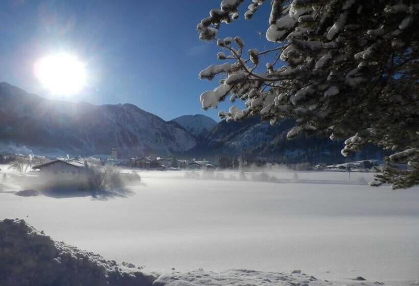 Отель Haus Peintner