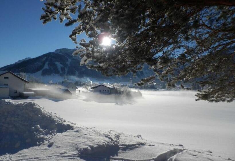 Отель Haus Peintner