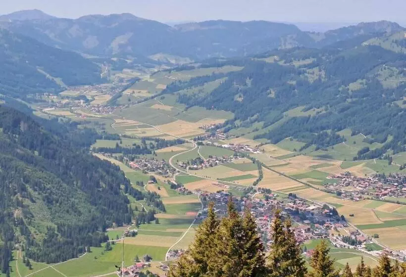 ホテル Haus Peintner