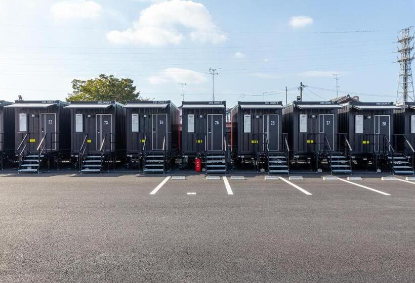 فندق R9 The Yard Arao