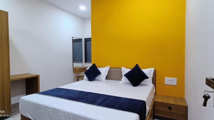 בית מלון כפרי Royal Grand Mogar