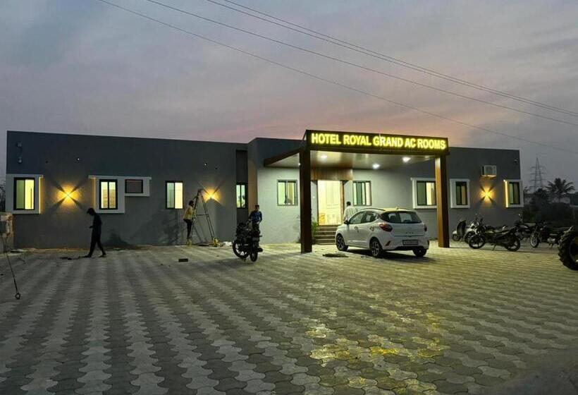 בית מלון כפרי Royal Grand Mogar