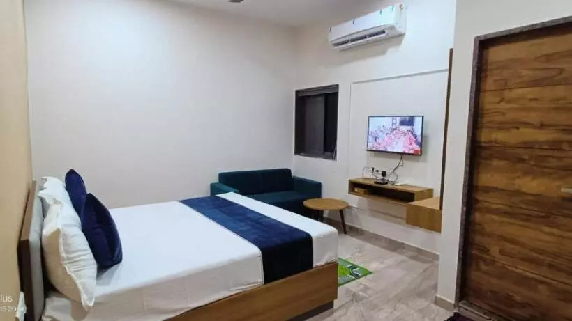 Hotelli Royal Grand Mogar