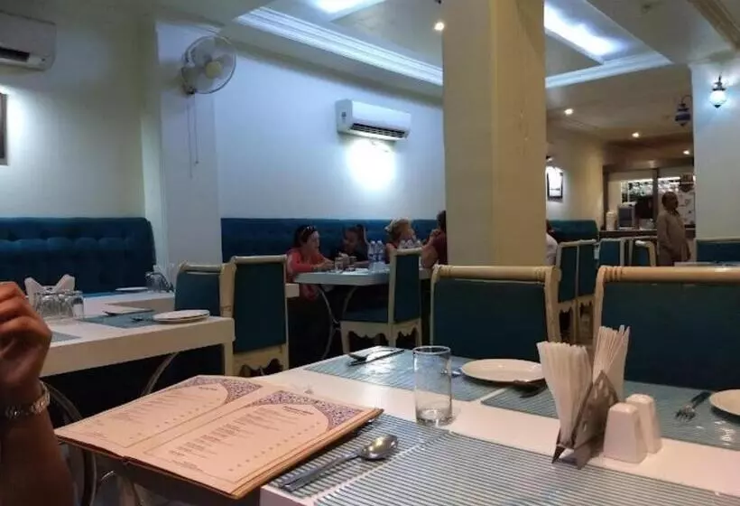 هتل Taj Palace Agra