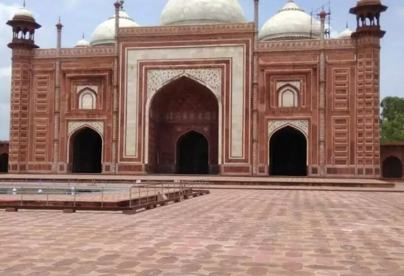 هتل Taj Palace Agra