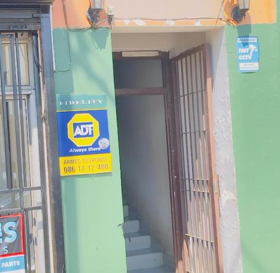 پانسیون Sunrise Guest Inn