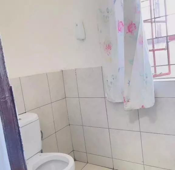 Majatalo Sunrise Guest Inn