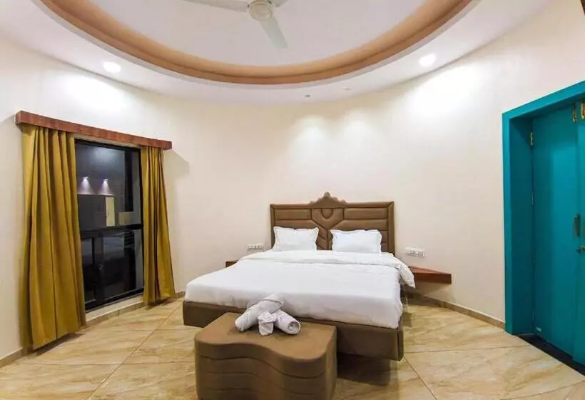 The Royal Rivera Resort