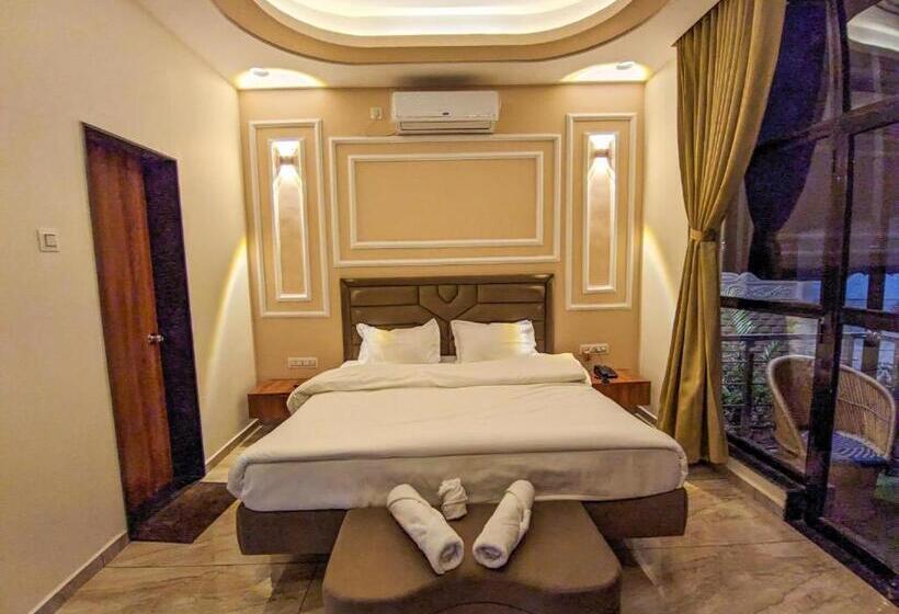 The Royal Rivera Resort