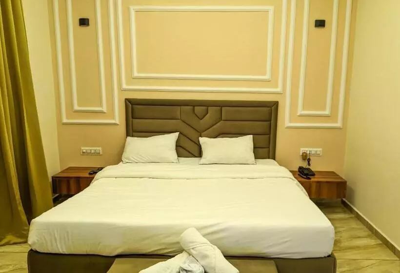 The Royal Rivera Resort