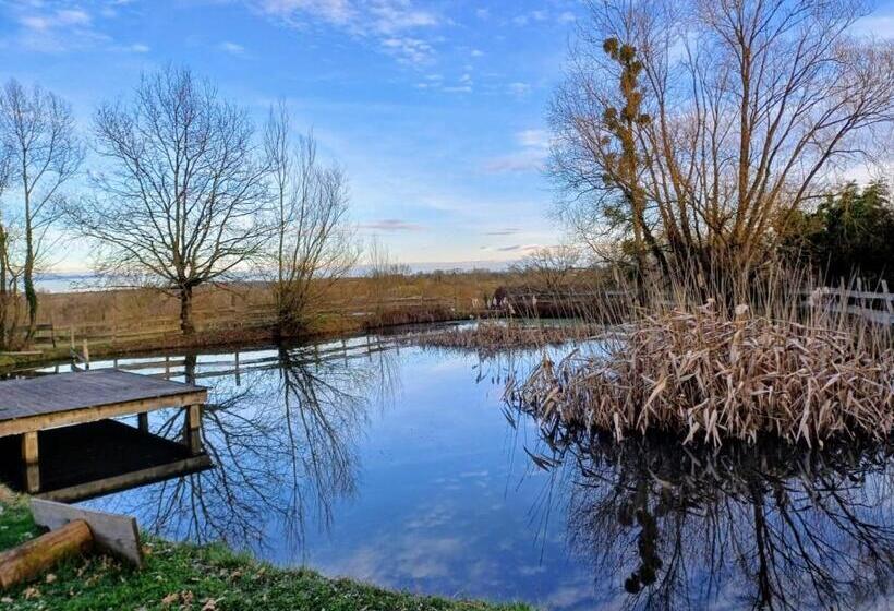 مبيت وإفطار La Midad