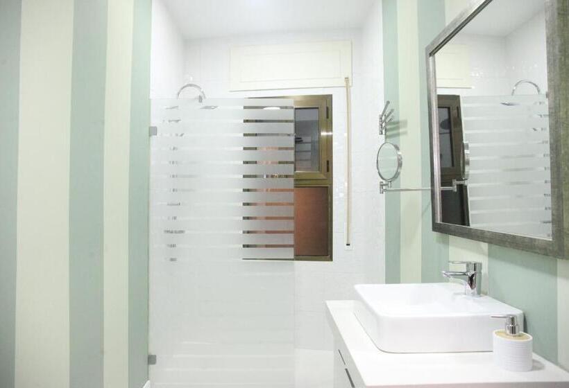 تختخواب و صبحانه La Parada De Posadas