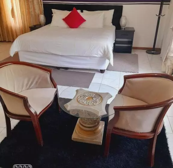 تختخواب و صبحانه Living Guesthouse