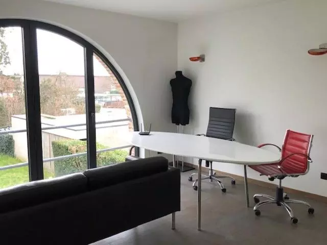 ベッドアンドブレックファースト Work, Relax, Sleep In Modern Villa