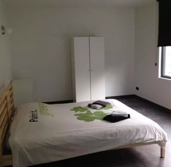ベッドアンドブレックファースト Work, Relax, Sleep In Modern Villa