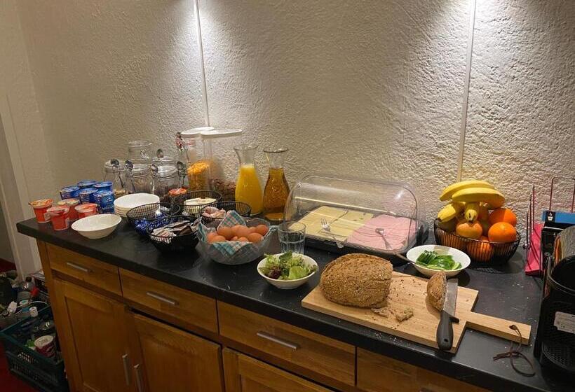 ホテル Chalet Hans