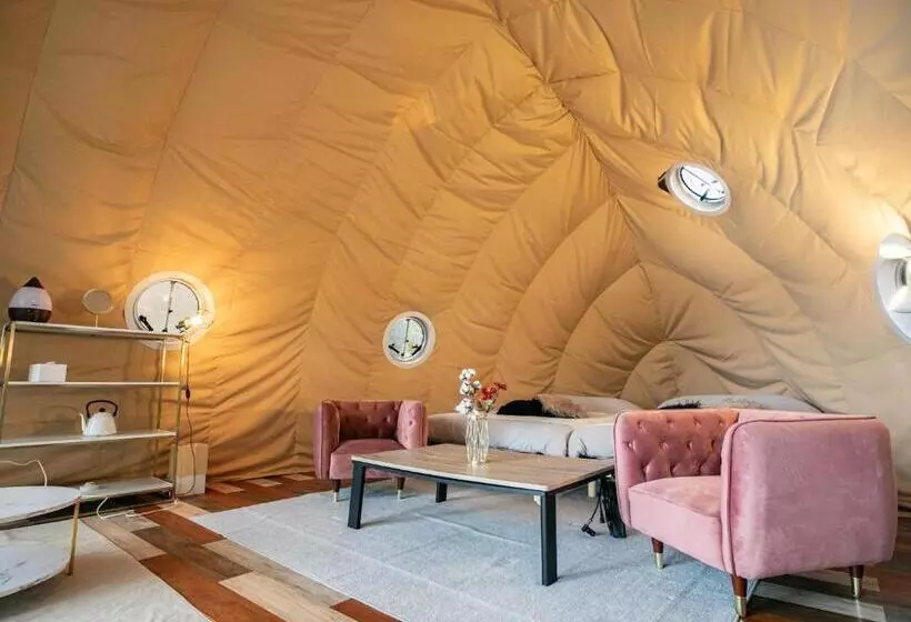 Hotelli Nagano Glampingbase Encamp